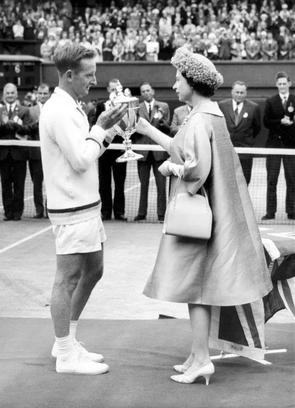 在首日的小 在首日的小