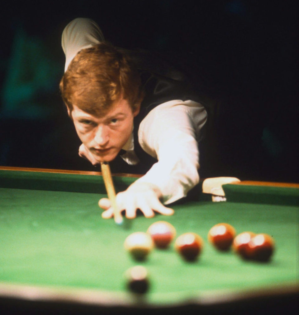 露了鲜明的 露了鲜明的