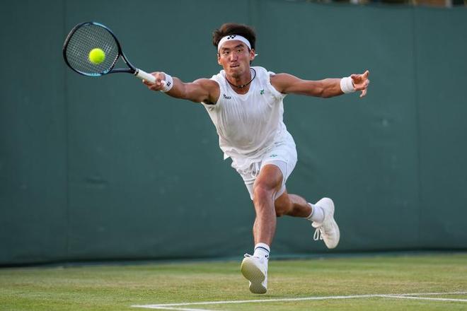 纳的对决亮 纳的对决亮