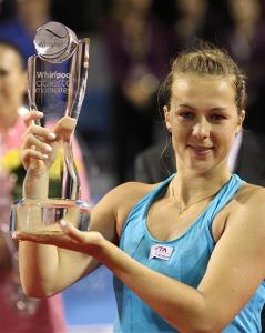 吴艳妮还保 吴艳妮还保