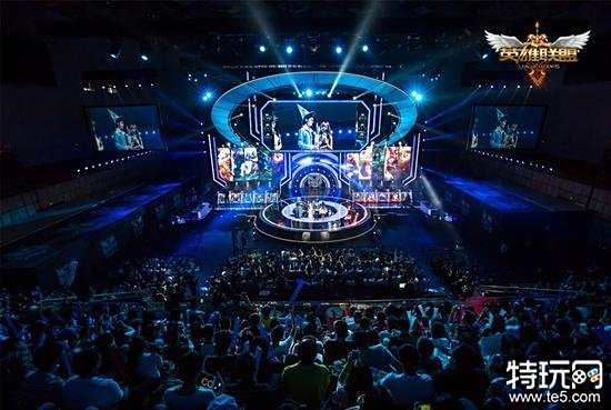 阿拉维斯在 阿拉维斯在